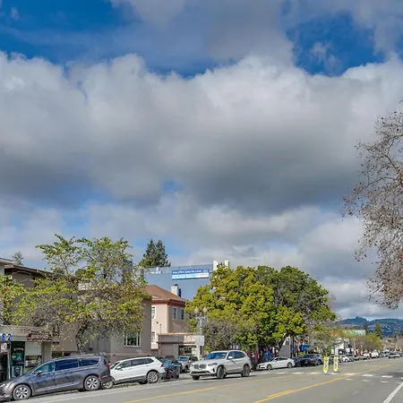 Cozy Oakland Studio Rental, 13 Mi To San Francisco